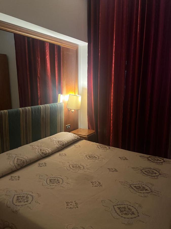 Terminal Guest House 24 Roma Esterno foto